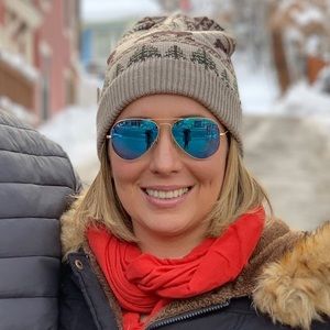 Meet your Posher, Tania